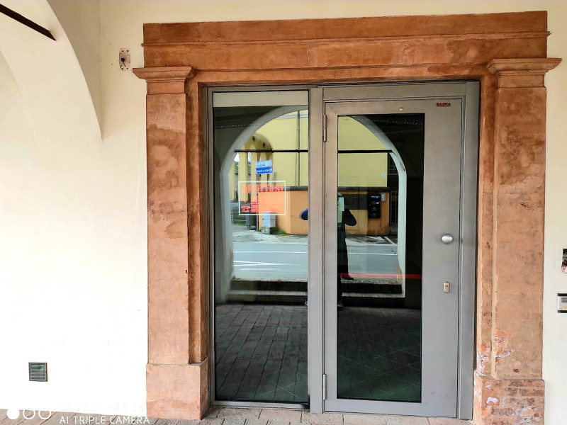 AFFITTO FONTANELLATO -  UFFICIO FRONTE ROCCA - FO 35