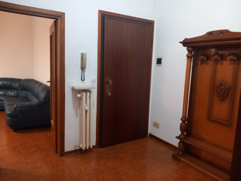 FIDENZA - APPARTAMENTO PRIMO PIANO ZONA BALLOTTA - FO 432