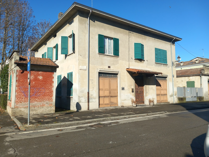 FONTANELLATO - CASA INDIPENDENTE “IN GAZZERA” - FO 438