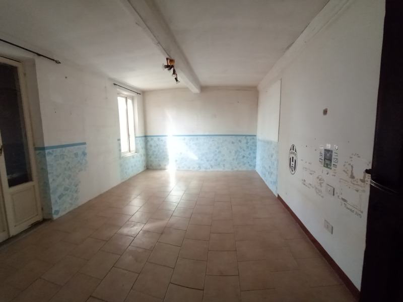 FONTANELLATO - CASA IN CAMPAGNA CON FABBRICATI ACCESSORI - FO 440