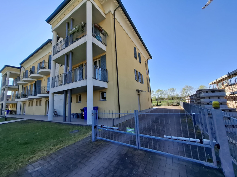 FONTANELLATO - APPARTAMENTO PRIMO PIANO - FO 442