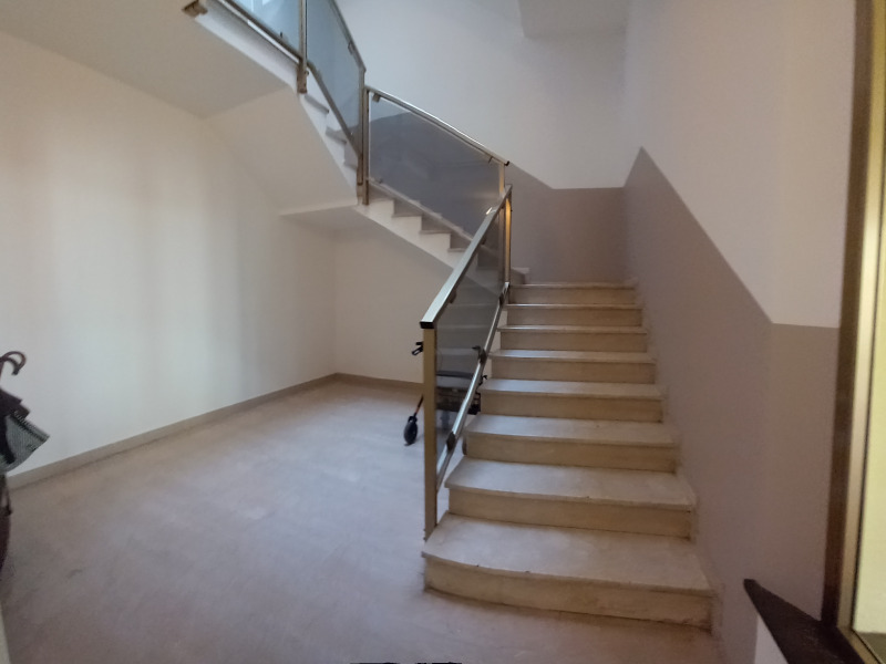 FONTANELLATO - APPARTAMENTO CENTRALE 3 CAMERE E 2 BAGNI - FO 443