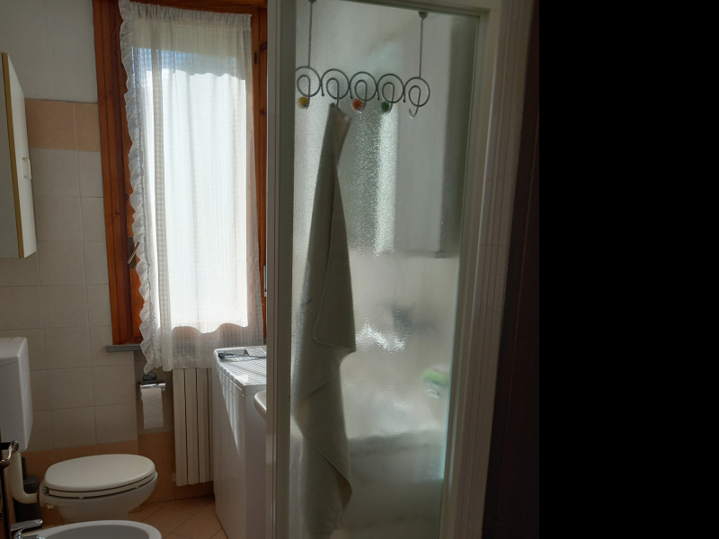 FONTANELLATO - APPARTAMENTO CENTRALE 3 CAMERE E 2 BAGNI - FO 443