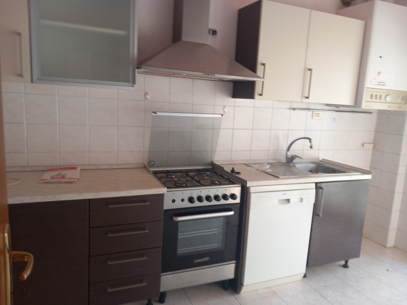 FONTANELLATO - APPARTAMENTO CON GARAGE TRIPLO IN ZONA SANTUARIO - FO 444