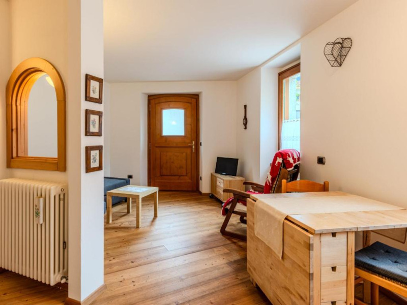 CASA PER VACANZE IN VAL RENDENA - CADERZONE TERME VICINO A PINZOLO / MADONNA DI CAMPIGLIO