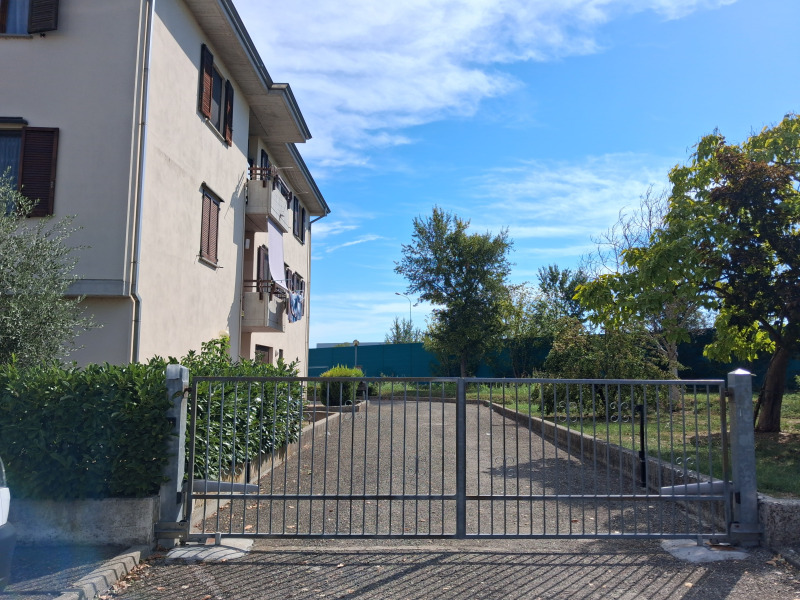 FONTANELLATO  - APPARTAMENTO CON 2 CAMERE  E 2 BAGNI - FO 449