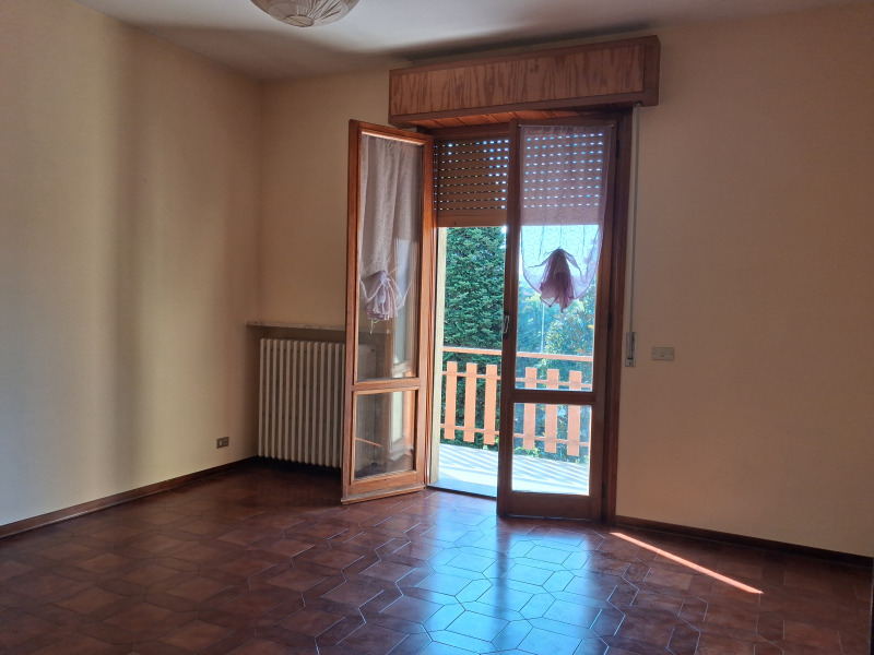 FONTANELLATO - APPARTAMENTO CON 3 CAMERE E 2 BAGNI - FO 450