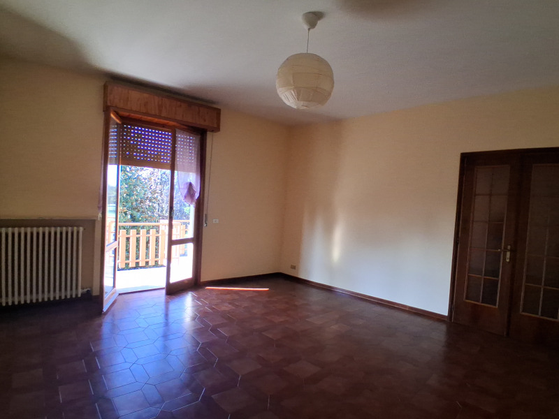 FONTANELLATO - APPARTAMENTO CON 3 CAMERE E 2 BAGNI - FO 450