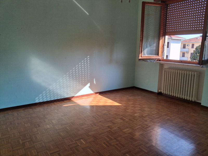 FONTANELLATO - APPARTAMENTO CON 3 CAMERE E 2 BAGNI - FO 450
