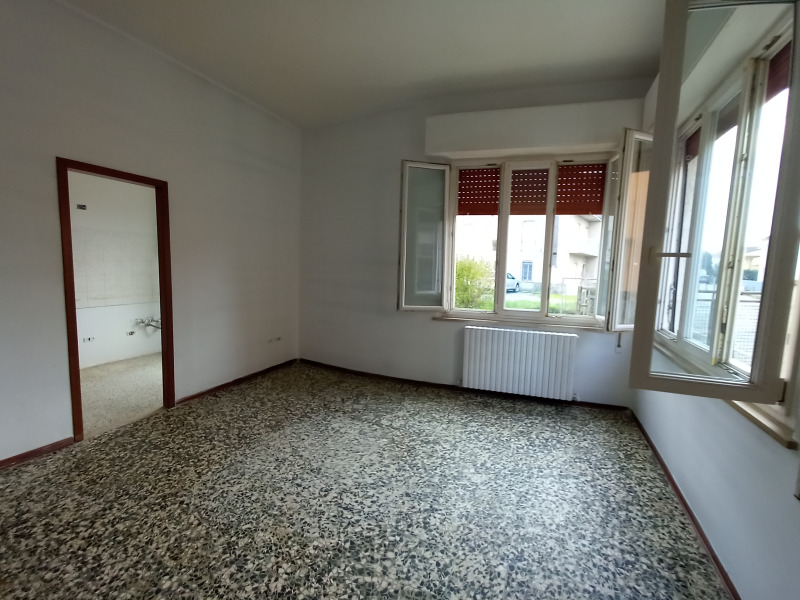 FONTANELLATO - APPARTAMENTO PIANO TERRA  CON INGRESSO INDIPENDENTE - FO 415