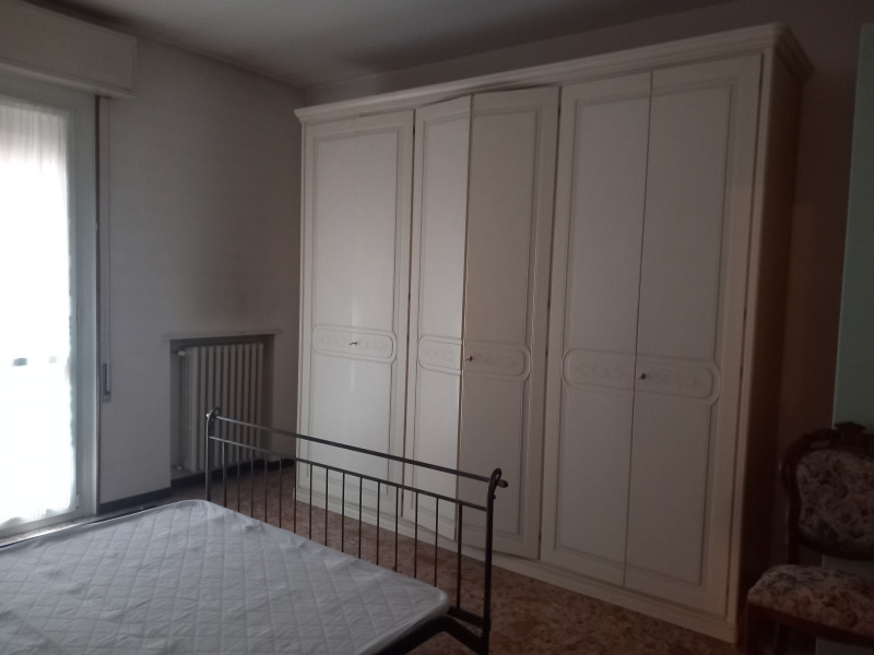 FIDENZA APPARTAMENTO CENTRALISSIMO PRIMO PIANO CON ASCENSORE