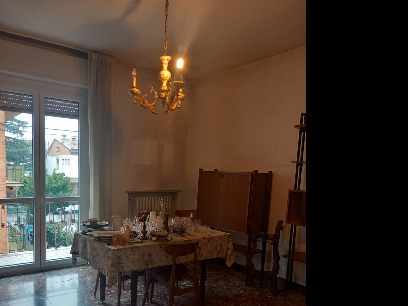 FIDENZA APPARTAMENTO CENTRALISSIMO PRIMO PIANO CON ASCENSORE