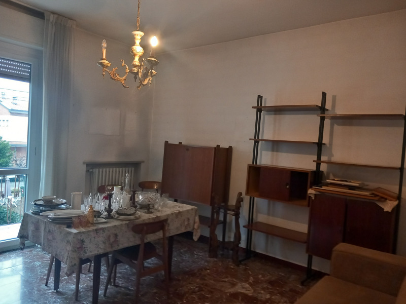 FIDENZA APPARTAMENTO CENTRALISSIMO PRIMO PIANO CON ASCENSORE