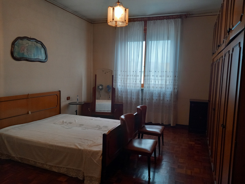 FONTANELLATO - CASA BIFAMILIARE INTERA CON AMPIO GIARDINO - FO 421
