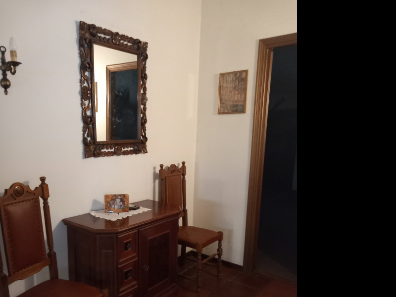 FONTANELLATO - CASA BIFAMILIARE INTERA CON AMPIO GIARDINO - FO 421