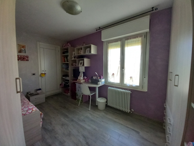 FONTANELLATO - APPARTAMENTO CON INGRESSO E AMPIO GIARDINO PRIVATO - FO 423