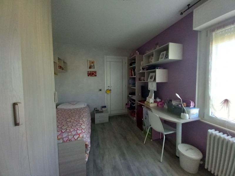 FONTANELLATO - APPARTAMENTO CON INGRESSO E AMPIO GIARDINO PRIVATO - FO 423