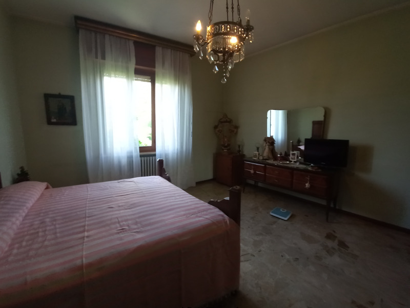 FONTANELLATO -  VILLA BIFAMILIARE CON GIARDINO  FRONTE SANTUARIO - FO 427