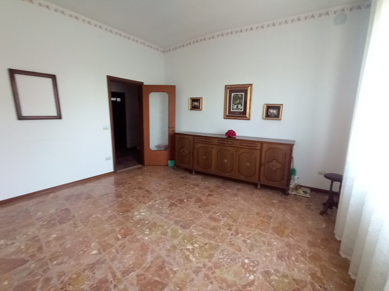 FONTANELLATO -  VILLA BIFAMILIARE CON GIARDINO  FRONTE SANTUARIO - FO 427