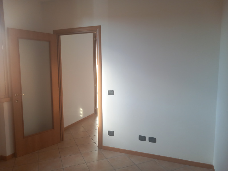 FONTANELLATO -  APPARTAMENTO CON 3 CAMERE E 2 BAGNI - FO 30