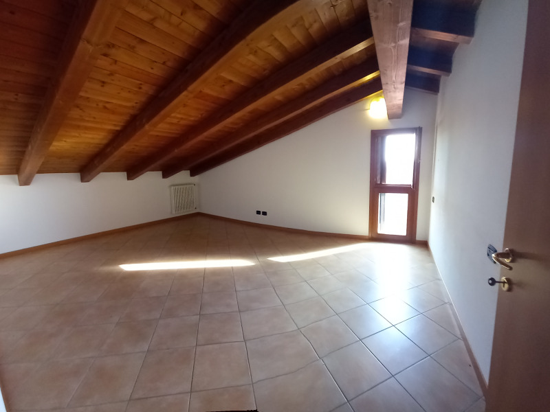 FONTANELLATO -  APPARTAMENTO CON 3 CAMERE E 2 BAGNI - FO 30
