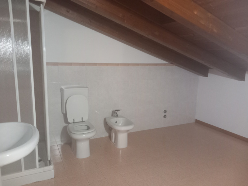 FONTANELLATO -  APPARTAMENTO CON 3 CAMERE E 2 BAGNI - FO 30