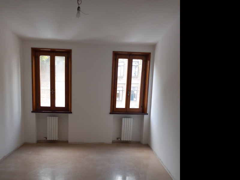 COLORNO - APPARTAMENTO IN BIFAMILIARE RISTRUTTURATO - FO 31