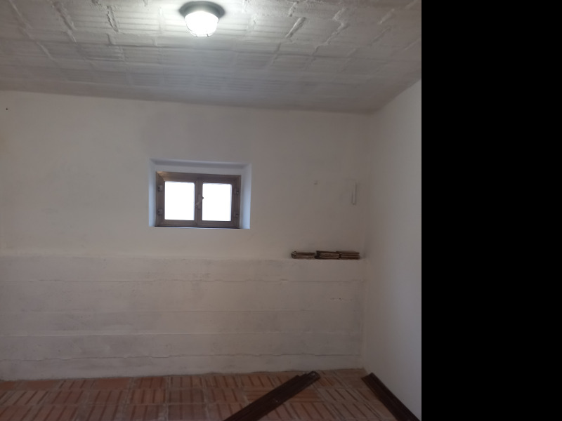 COLORNO - APPARTAMENTO IN BIFAMILIARE RISTRUTTURATO - FO 31