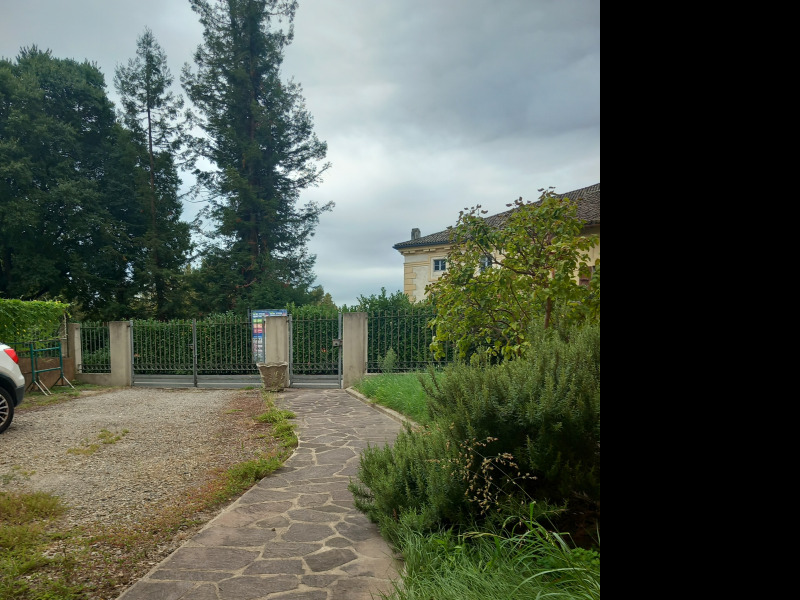 COLORNO - APPARTAMENTO IN BIFAMILIARE RISTRUTTURATO - FO 31